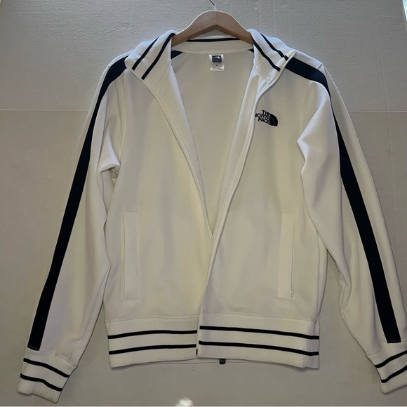 THE NORTH FACE - Men’s small athletic jacket - Picture 3 of 11